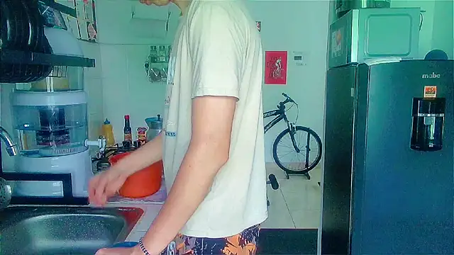 Snapshot of Andy_gray chatting on 4, 12, 2025 Andy gray online show from 4, 12, 2025