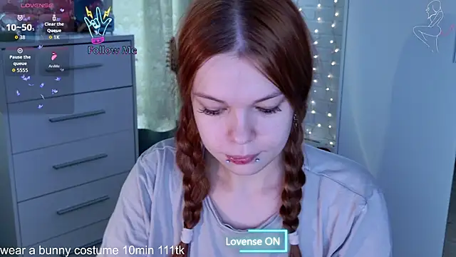 ValBae online show from 4, 4, 2026