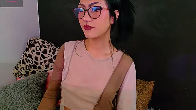 miluv19 online show from 18, 7, 2026