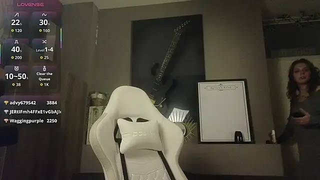 AyreenMoore online show from 22, 3, 2026