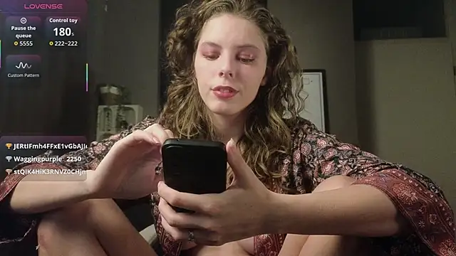 AyreenMoore online show from 19, 3, 2026