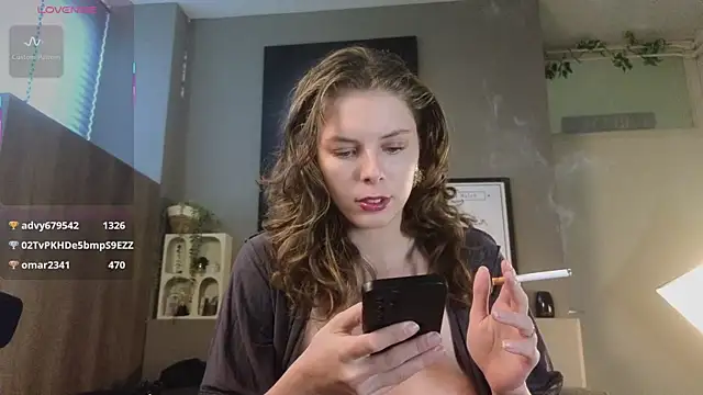 AyreenMoore online show from 9, 4, 2026