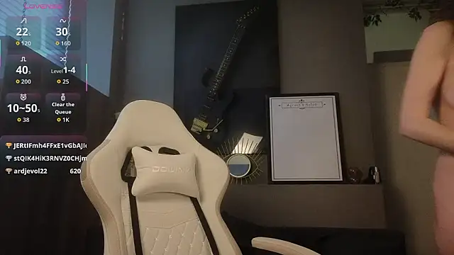 AyreenMoore online show from 6, 3, 2026