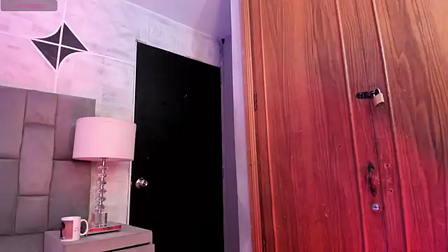 ailynBlaze online show from 16, 12, 2025