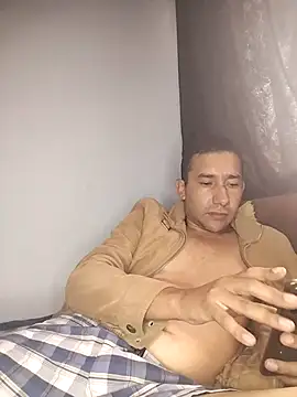 Snapshot of misterioso258 chatting on 22, 12, 2025 misterioso258 online show from 22, 12, 2025