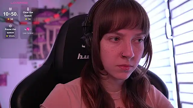 juliapie online show from 4, 3, 2026