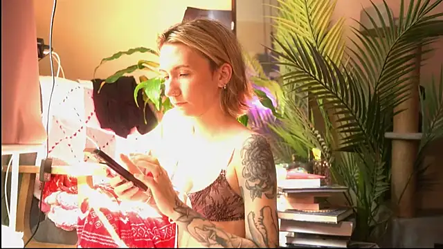 Snapshot of Arianna_Richi chatting on 16, 7, 2026 Arianna Richi online show from 16, 7, 2026