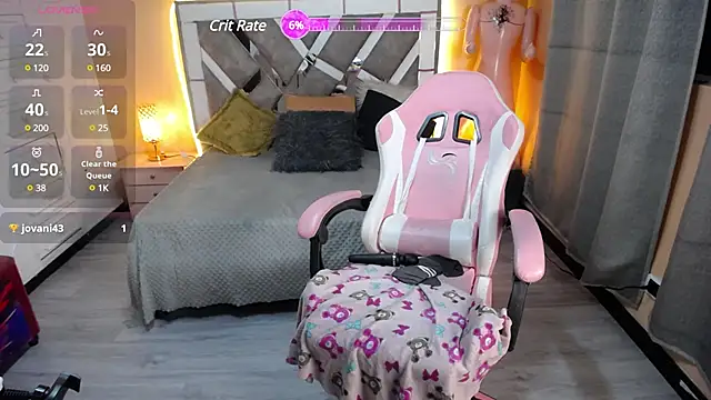 brithany smiith  online show from 5, 2, 2025