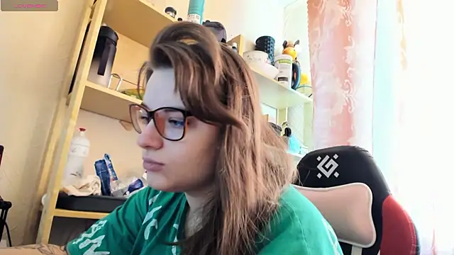 Seductive She Wolf online show from 13, 3, 2026