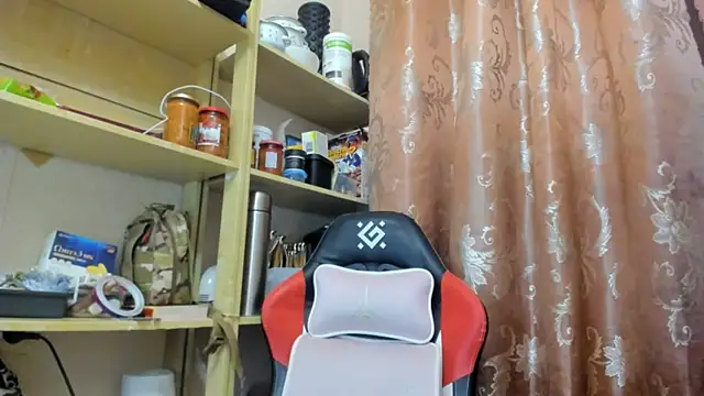 Seductive She Wolf online show from 20, 4, 2026