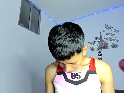 horny pair online show from 3, 4, 2026