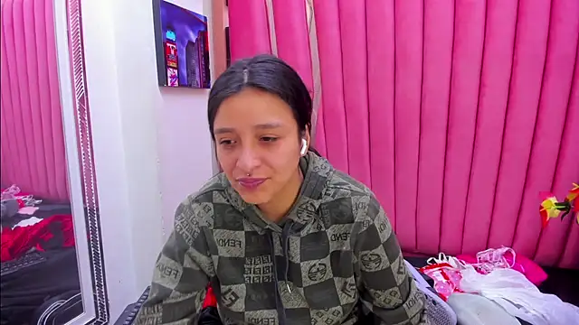 Sarah Hornny online show from 15, 2, 2026