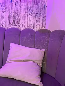 AbyThompson online show from 25, 3, 2026