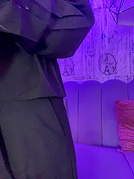 AbyThompson online show from 3, 12, 2025