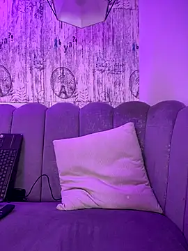 AbyThompson online show from 23, 9, 2025