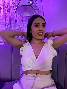 AbyThompson online show from 9, 11, 2025