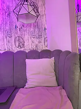 AbyThompson online show from 22, 2, 2026