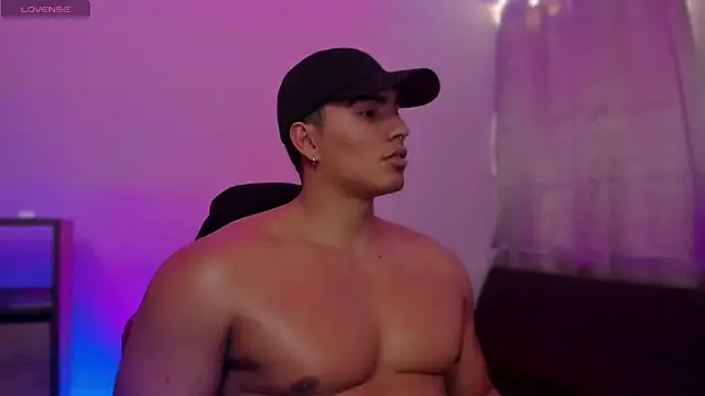 JamesGraay online show from 14, 10, 2025