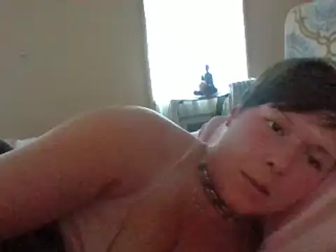 Snapshot of KatieBARBiE98 chatting on 26, 2, 2025 KatieBARBiE98 online show from 26, 2, 2025