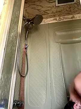 Snapshot of KatieBARBiE98 chatting on 12, 1, 2026 KatieBARBiE98 online show from 12, 1, 2026