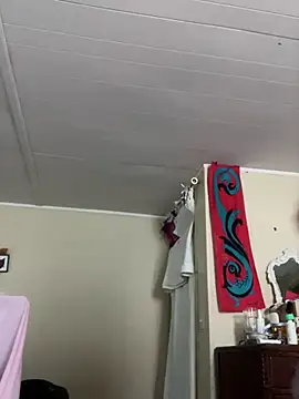 Snapshot of KatieBARBiE98 chatting on 5, 3, 2026 KatieBARBiE98 online show from 5, 3, 2026