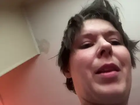 Snapshot of KatieBARBiE98 chatting on 21, 2, 2026 KatieBARBiE98 online show from 21, 2, 2026