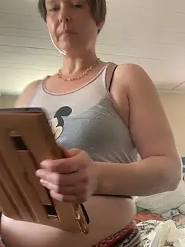 KatieBARBiE98 online show from 12, 6, 2026