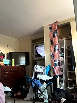 Snapshot of KatieBARBiE98 chatting on 2, 11, 2025 KatieBARBiE98 online show from 2, 11, 2025