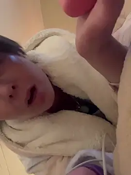 Snapshot of KatieBARBiE98 chatting on 16, 1, 2026 KatieBARBiE98 online show from 16, 1, 2026