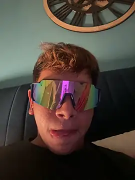 calleaaaa online show from 23, 10, 2025