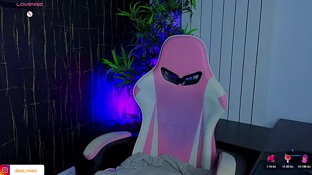 AlyseReuse online show from 13, 11, 2025