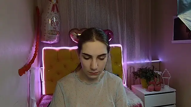 NikaStark  online show from 5, 3, 2025