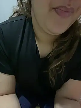 yassminsexy22 online show from 6, 3, 2026