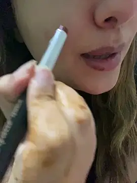 yassminsexy22 online show from 27, 3, 2026