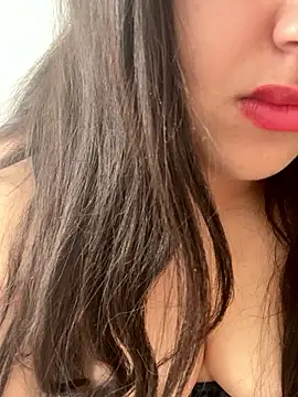 yassminsexy22 online show from 19, 10, 2025