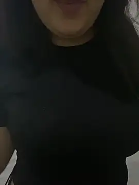 yassminsexy22 online show from 6, 11, 2025