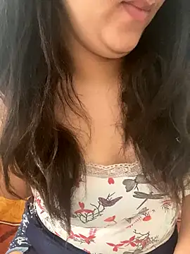 yassminsexy22 online show from 18, 11, 2025