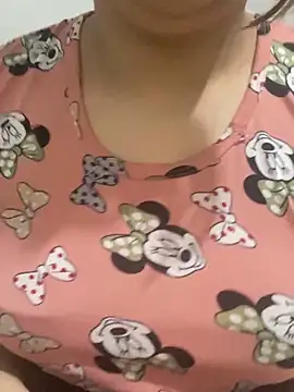 yassminsexy22 online show from 10, 2, 2026