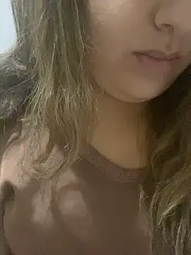 yassminsexy22 online show from 24, 3, 2026