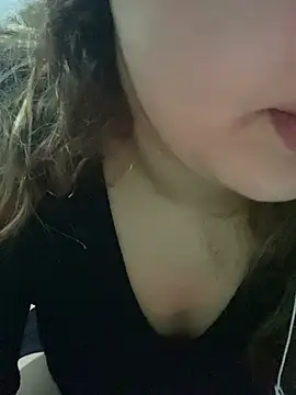 yassminsexy22 online show from 20, 2, 2026