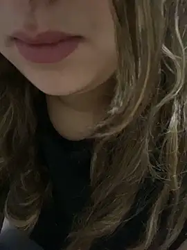 yassminsexy22 online show from 2, 2, 2026