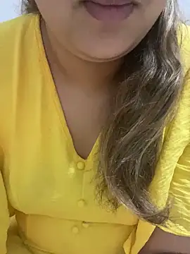 yassminsexy22 online show from 8, 2, 2026