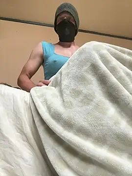 UtopianMisfit1 online show from 16, 3, 2026