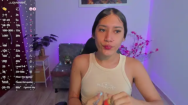 CamilaHarperr  online show from 10, 4, 2026