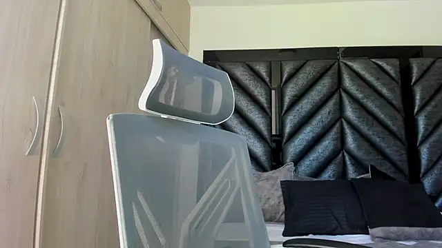 Snapshot of AntonellaRosso chatting on 15, 1, 2025 AntonellaRosso online show from 15, 1, 2025