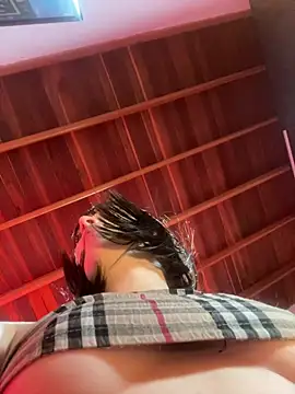 sweeet peach online show from 7, 4, 2026