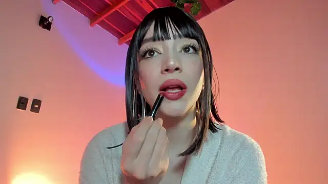 sweeet peach online show from 19, 11, 2025