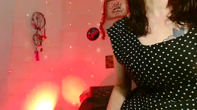 catalinamommyx online show from 17, 12, 2025