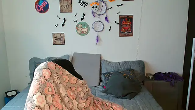 catalinamommyx online show from 31, 10, 2025