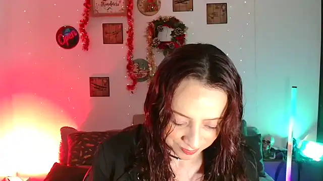 catalinamommyx online show from 18, 12, 2025